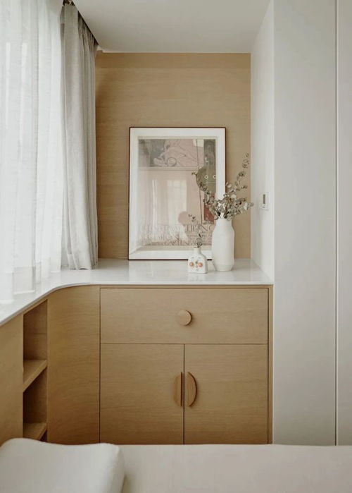 上海夫妻46㎡老破小,一半做客厅,卧室在阳台